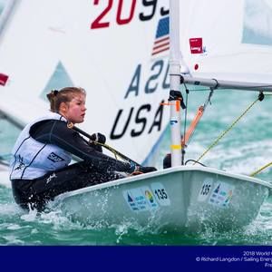 Meet your Posher, Hallie